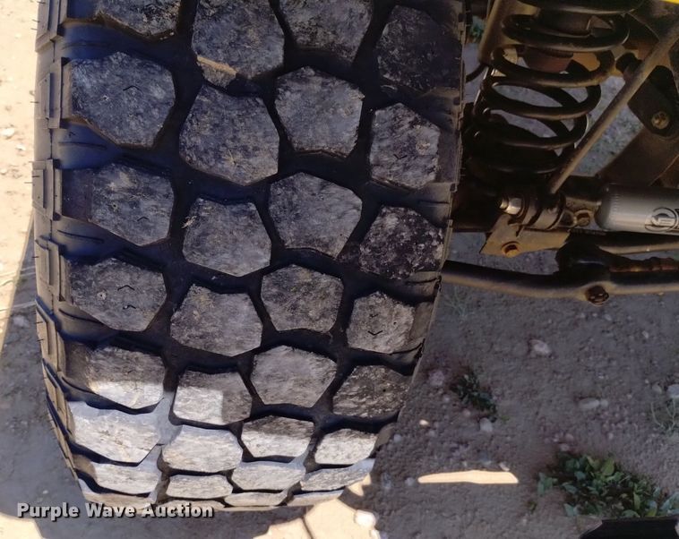 image for item DQ6114 2003 Jeep Wrangler Sport SUV