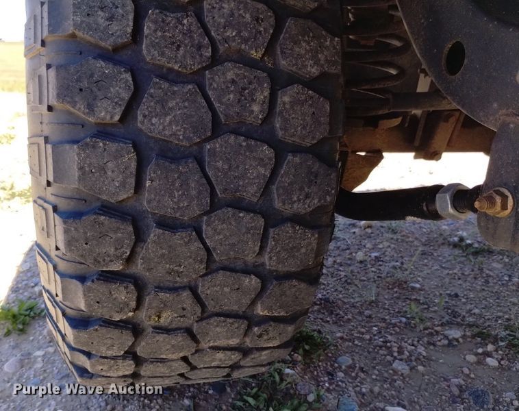 image for item DQ6114 2003 Jeep Wrangler Sport SUV