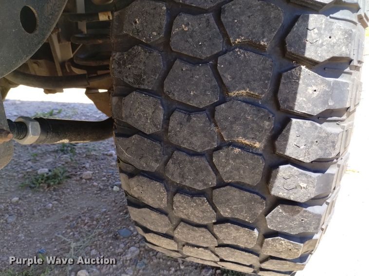 image for item DQ6114 2003 Jeep Wrangler Sport SUV