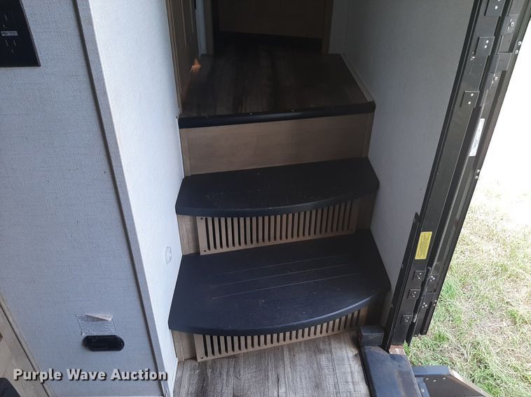 image for item DQ7055 2022 Keystone Raptor toy hauler camper