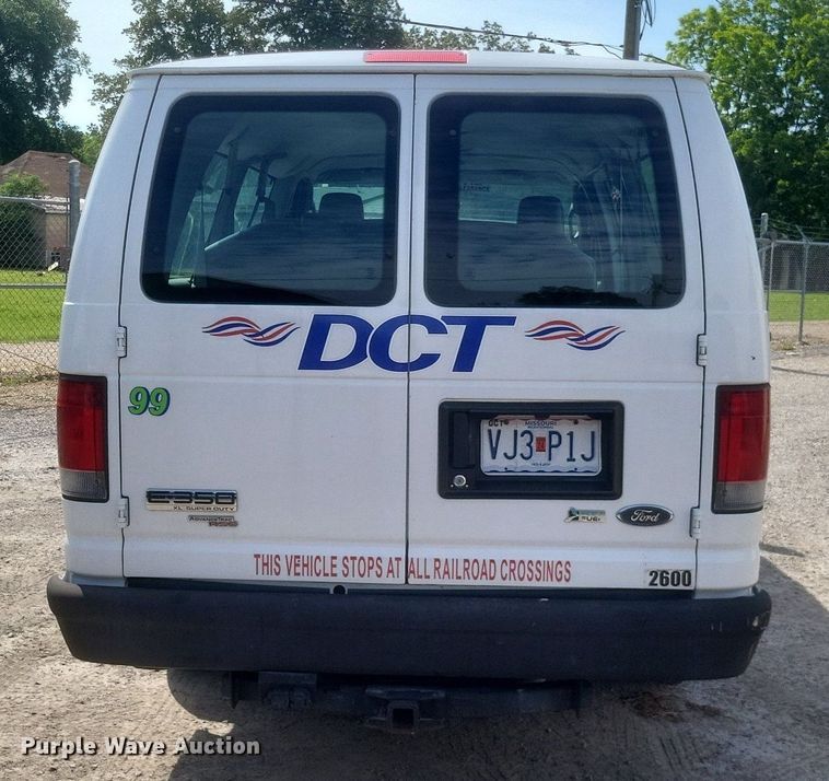 image for item DR4783 2012 Ford  E350 Super Duty XL van