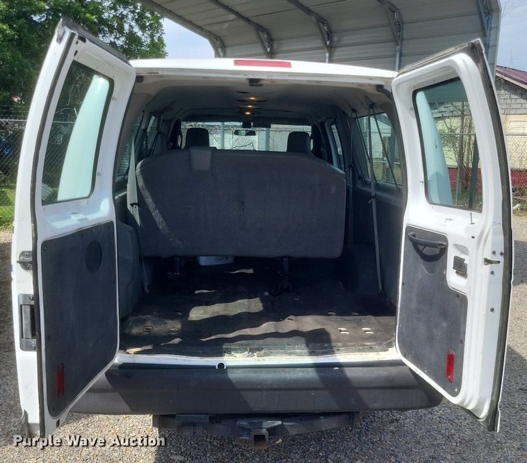 image for item DR4783 2012 Ford  E350 Super Duty XL van
