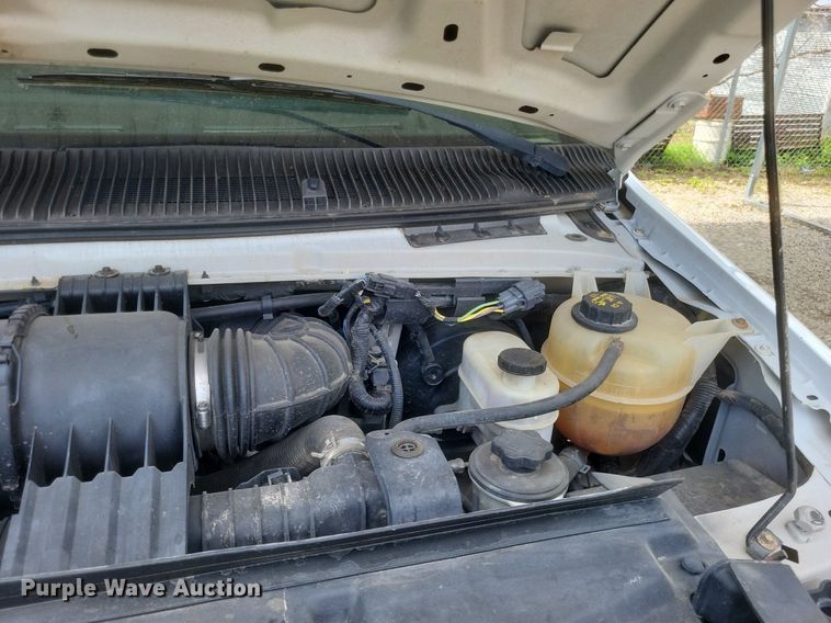 image for item DR4783 2012 Ford  E350 Super Duty XL van