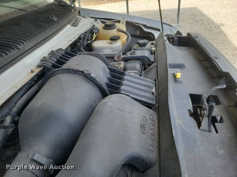 image for item DR4783 2012 Ford  E350 Super Duty XL van