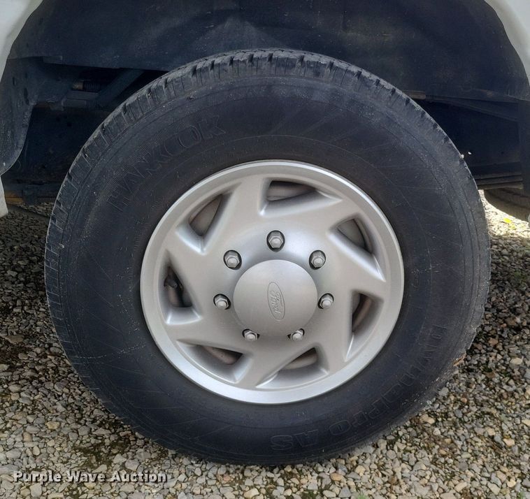 image for item DR4783 2012 Ford  E350 Super Duty XL van