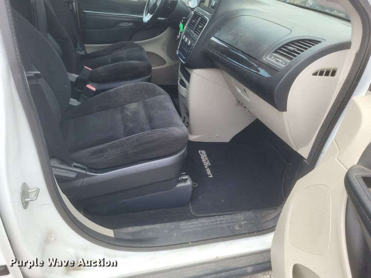 image for item DR4785 2015 Dodge Grand Caravan  van