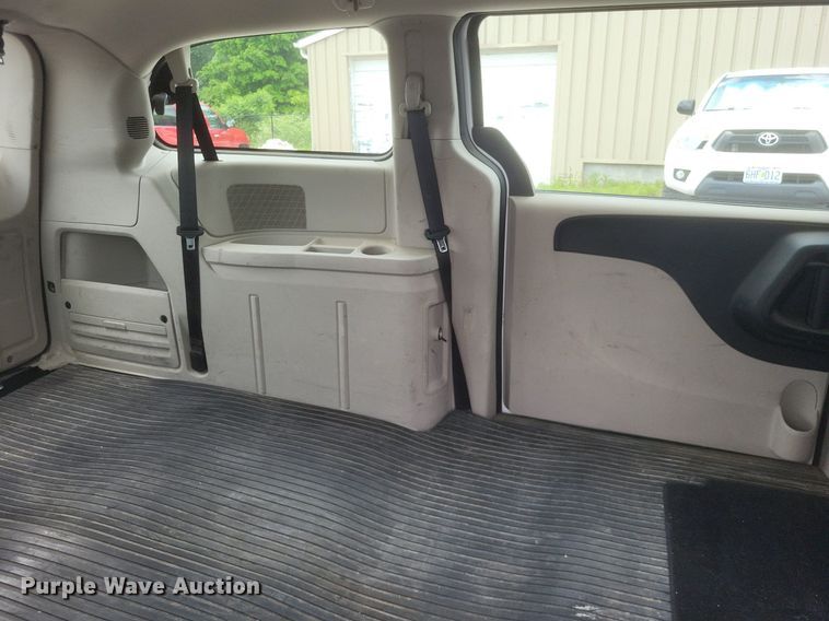 image for item DR4785 2015 Dodge Grand Caravan  van