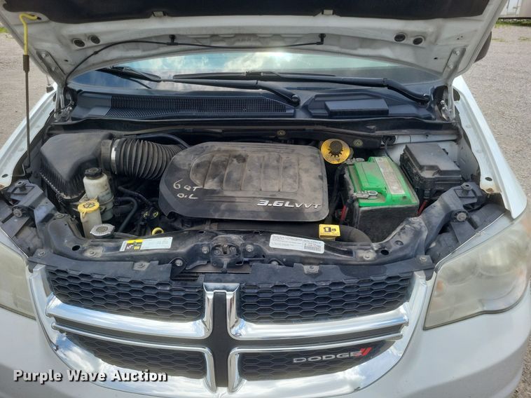 image for item DR4785 2015 Dodge Grand Caravan  van