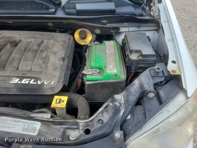 image for item DR4785 2015 Dodge Grand Caravan  van