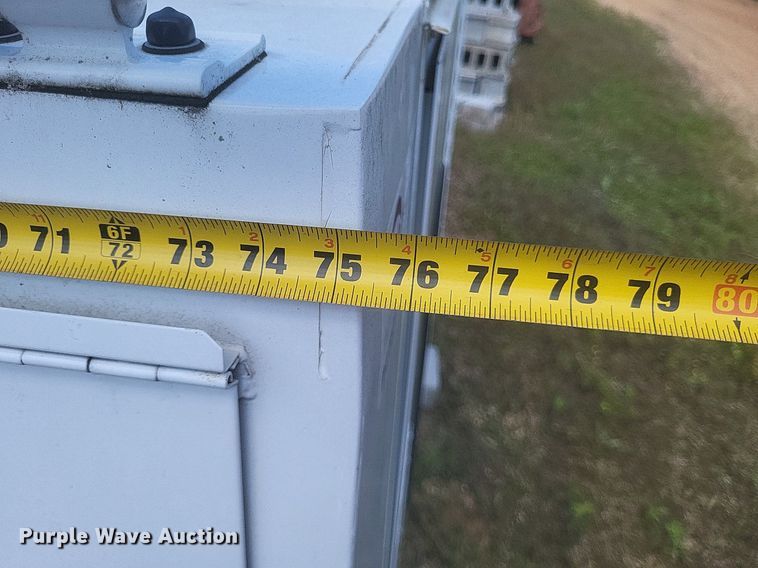 image for item DR4789 Aluminum Contractors pickup truck topper