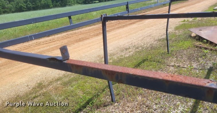 image for item DR4789 Aluminum Contractors pickup truck topper