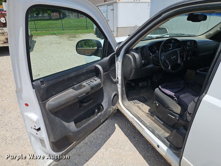 image for item DR8602 2008 Chevrolet  Silverado 1500 Ext. Cab pickup truck