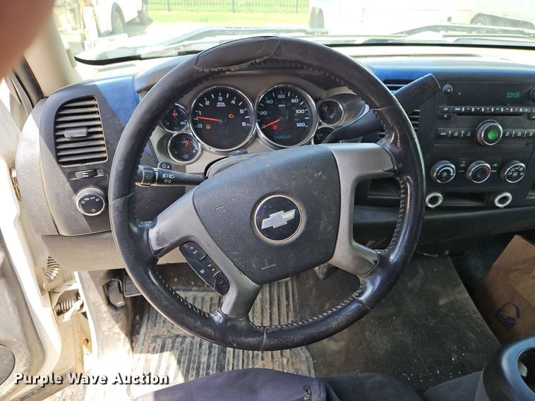 image for item DR8602 2008 Chevrolet  Silverado 1500 Ext. Cab pickup truck