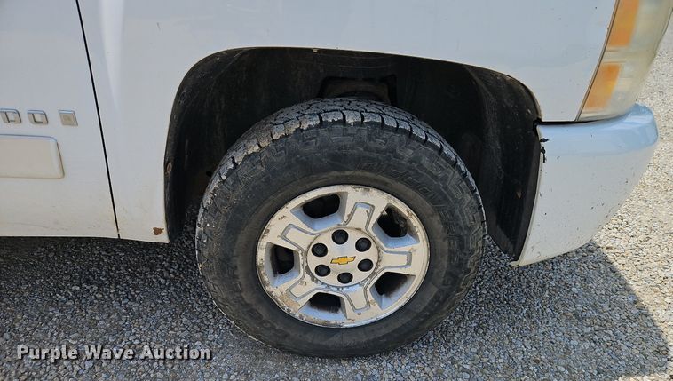 image for item DR8602 2008 Chevrolet  Silverado 1500 Ext. Cab pickup truck