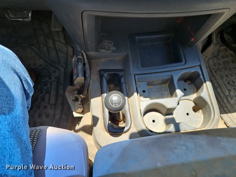 image for item DR8603 2007 Dodge Ram 3500HD Quad Cab flatbed pickup truck