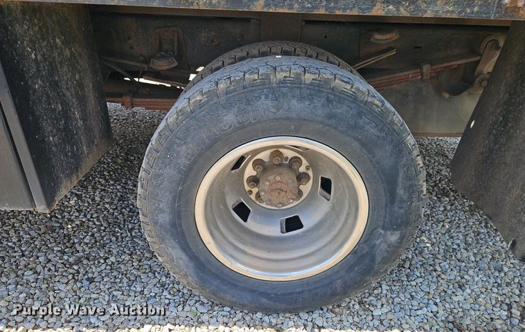 image for item DR8603 2007 Dodge Ram 3500HD Quad Cab flatbed pickup truck