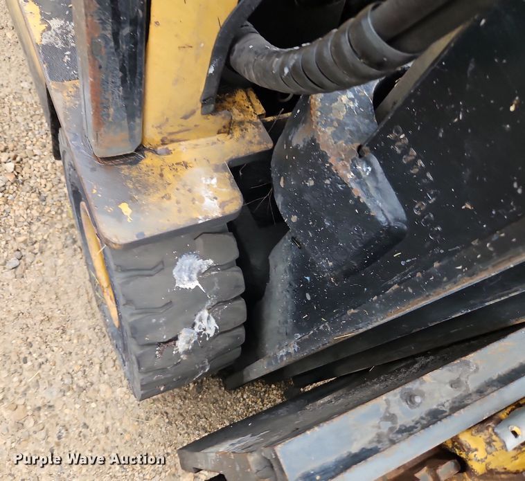 image for item DR8614 Caterpillar F35 forklift