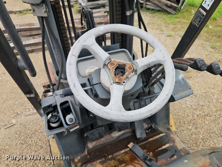 image for item DR8614 Caterpillar F35 forklift