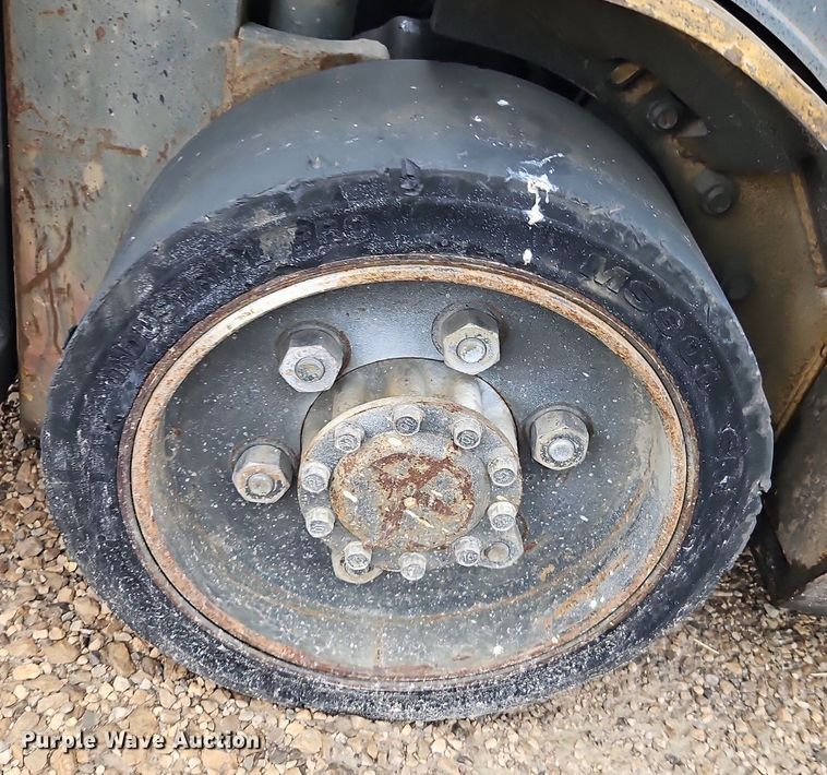 image for item DR8614 Caterpillar F35 forklift