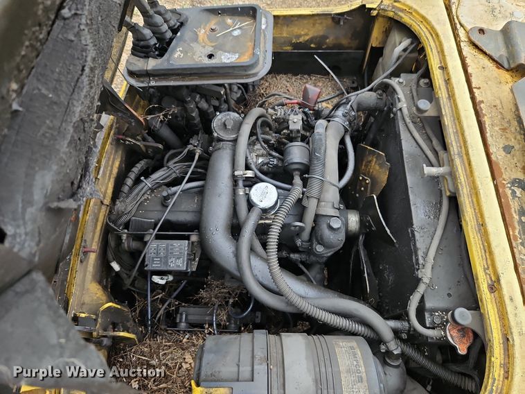 image for item DR8614 Caterpillar F35 forklift