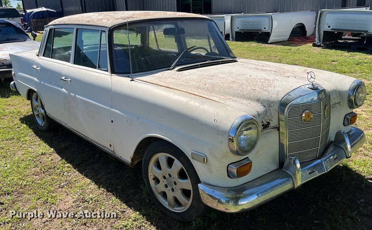 image for item DS2942 1968 Mercedes Benz  200 Diesel 