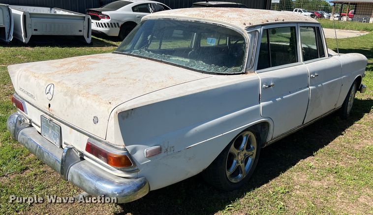 image for item DS2942 1968 Mercedes Benz  200 Diesel 