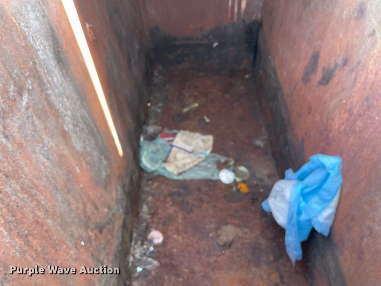 image for item DS5547 (5) dumpsters