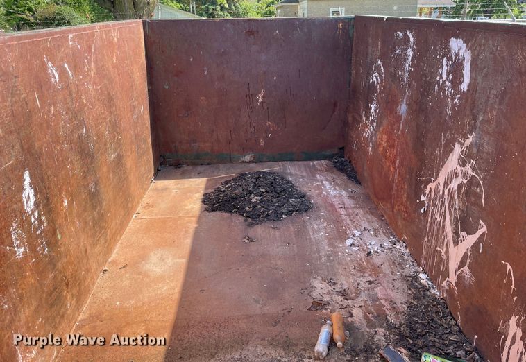 image for item DS5548 Wastequip May Fab roll-off container 