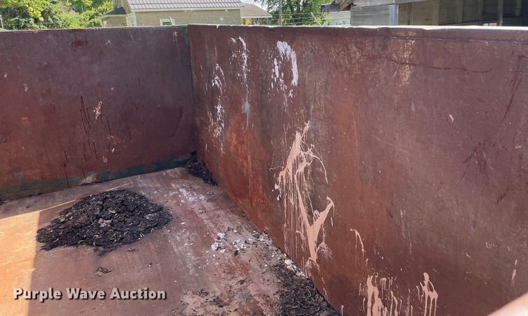 image for item DS5548 Wastequip May Fab roll-off container 