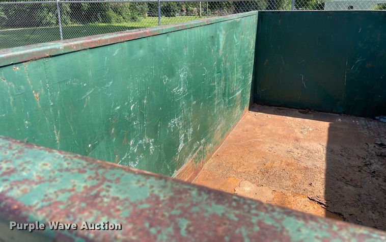 image for item DS5549 Roll-off container 