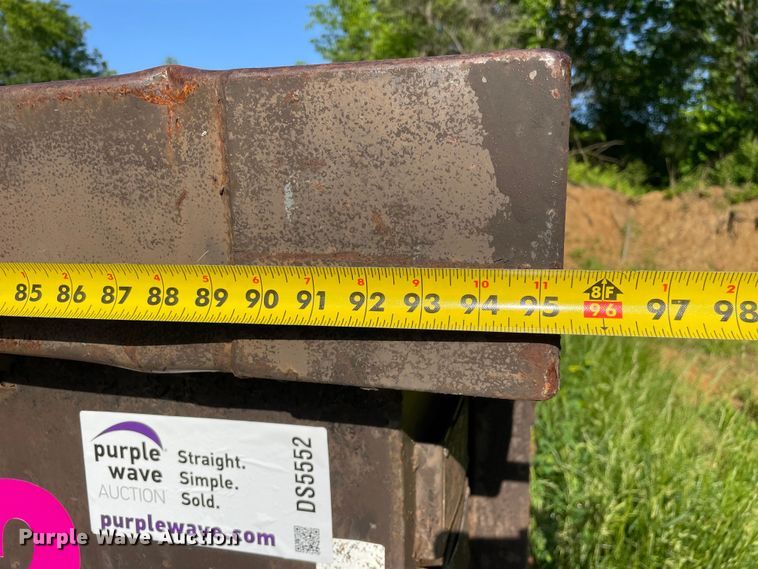 image for item DS5552 Roll-off container 