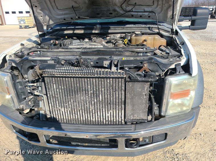 image for item DS7331 2008 Ford F550 Super Duty XL  flatbed truck