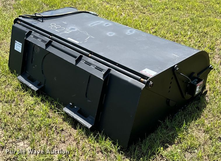 image for item DX0494 JCT skid steer broom
