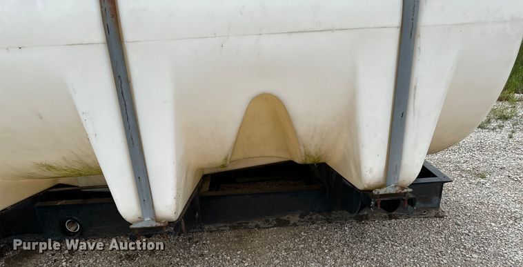 image for item DX0548 Poly tank