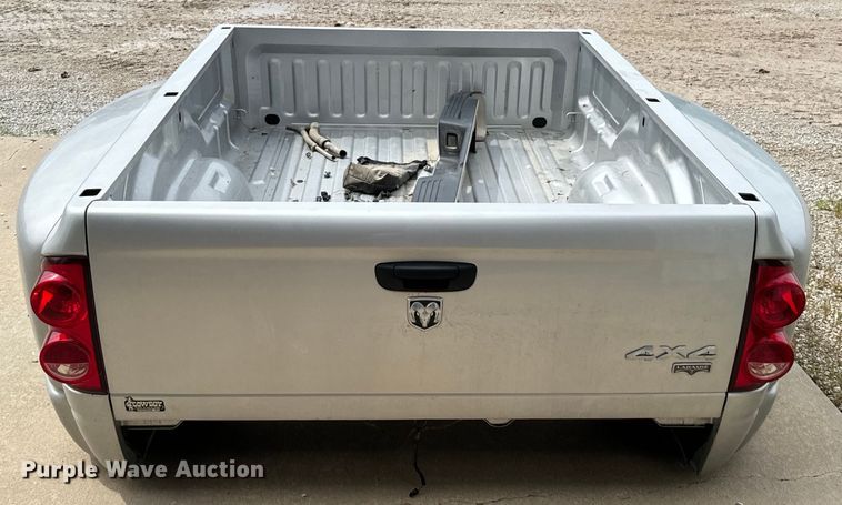 image for item DX0556 Dodge Ram Laramie pickup bed