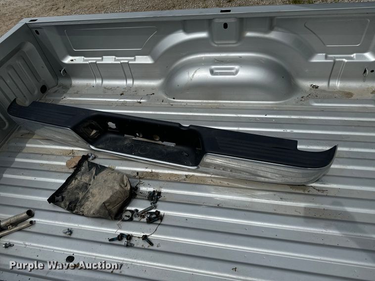 image for item DX0556 Dodge Ram Laramie pickup bed