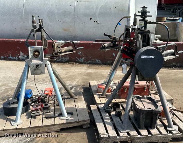 image for item DX0563 Victaulic AGS (3) pipe roll groovers