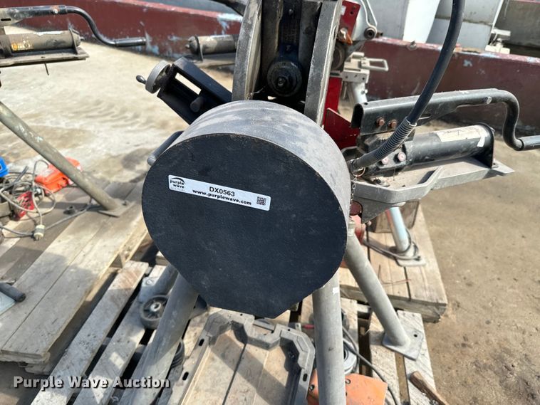 image for item DX0563 Victaulic AGS (3) pipe roll groovers