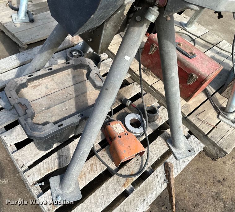 image for item DX0563 Victaulic AGS (3) pipe roll groovers