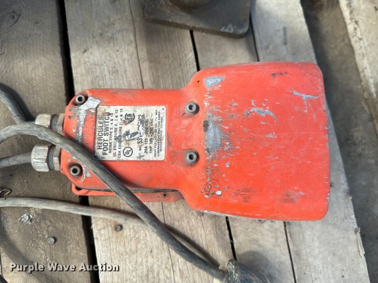 image for item DX0563 Victaulic AGS (3) pipe roll groovers