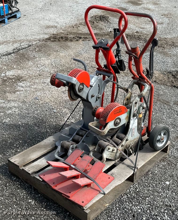 image for item DX0567 (2) Ridgid pipe cutters