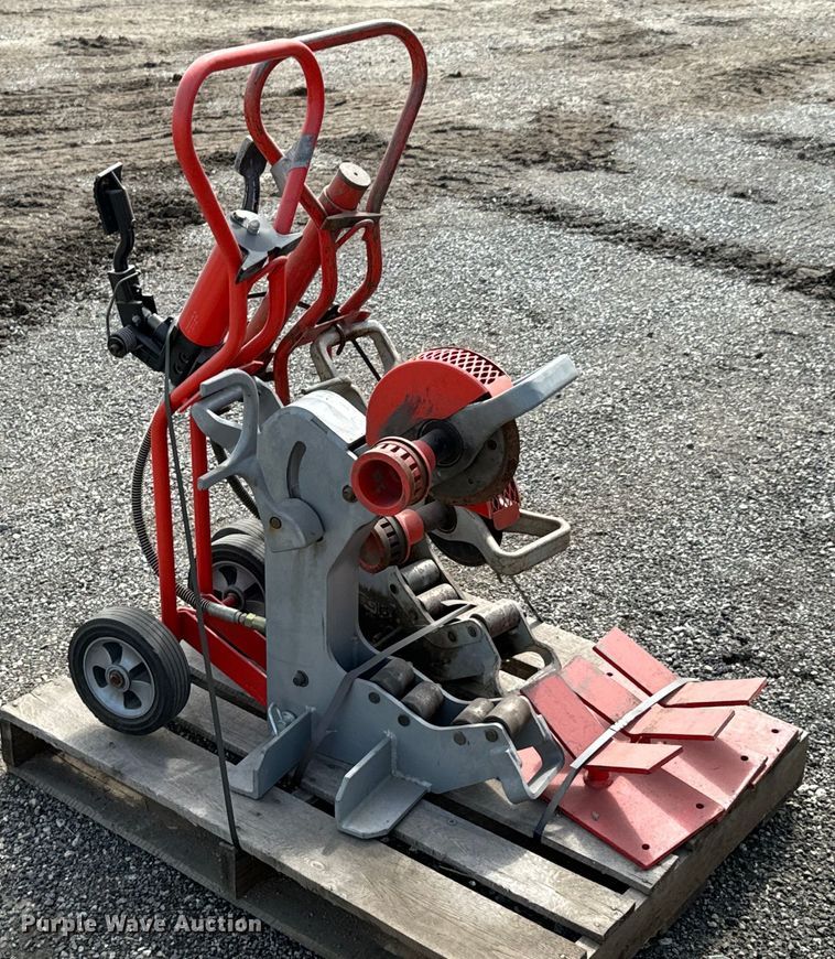 image for item DX0567 (2) Ridgid pipe cutters