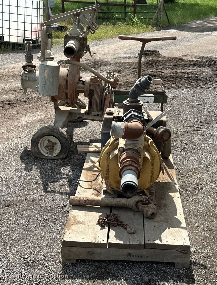 image for item DX0569 (2) water pump