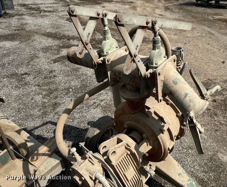 image for item DX0569 (2) water pump