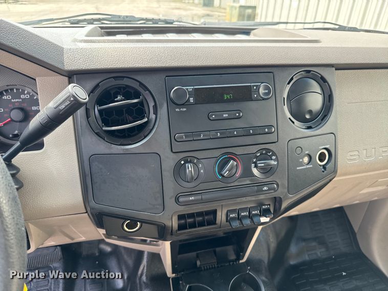 image for item DX0575 2008 Ford F450 Super Duty XL flatbed truck