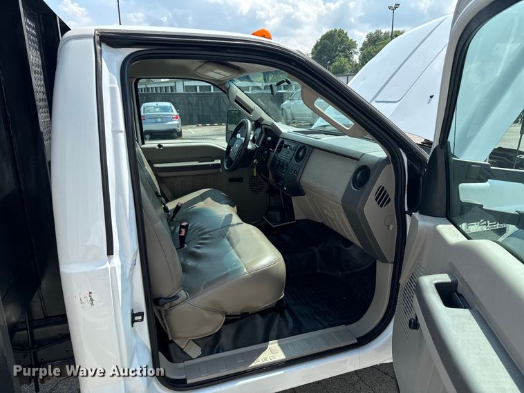 image for item DX0575 2008 Ford F450 Super Duty XL flatbed truck