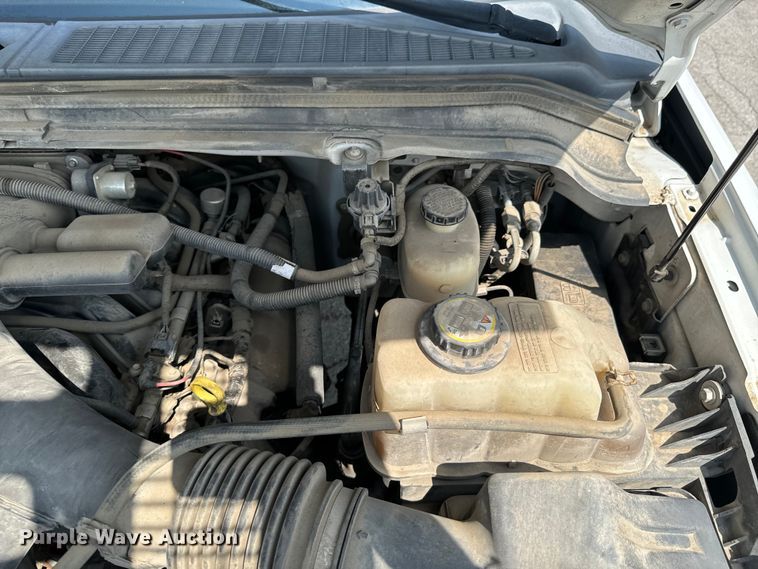 image for item DX0575 2008 Ford F450 Super Duty XL flatbed truck