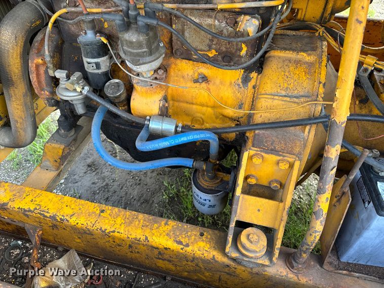 image for item DX0580 Ingersoll Rand Gyro-Flo 160 air compressor