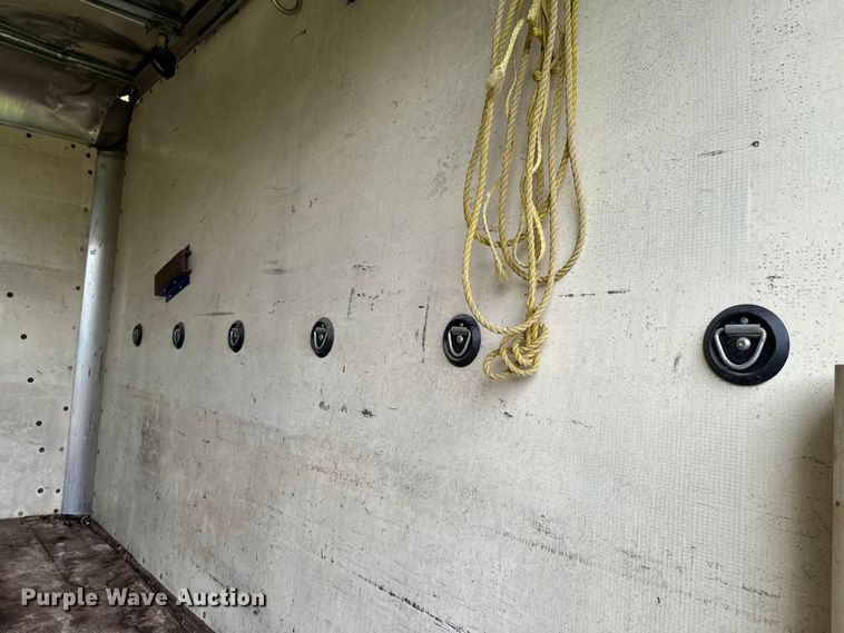 image for item DX0602 1994 Chevrolet 30 box truck