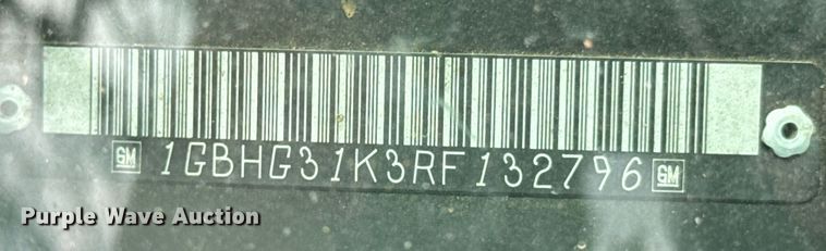 image for item DX0602 1994 Chevrolet 30 box truck